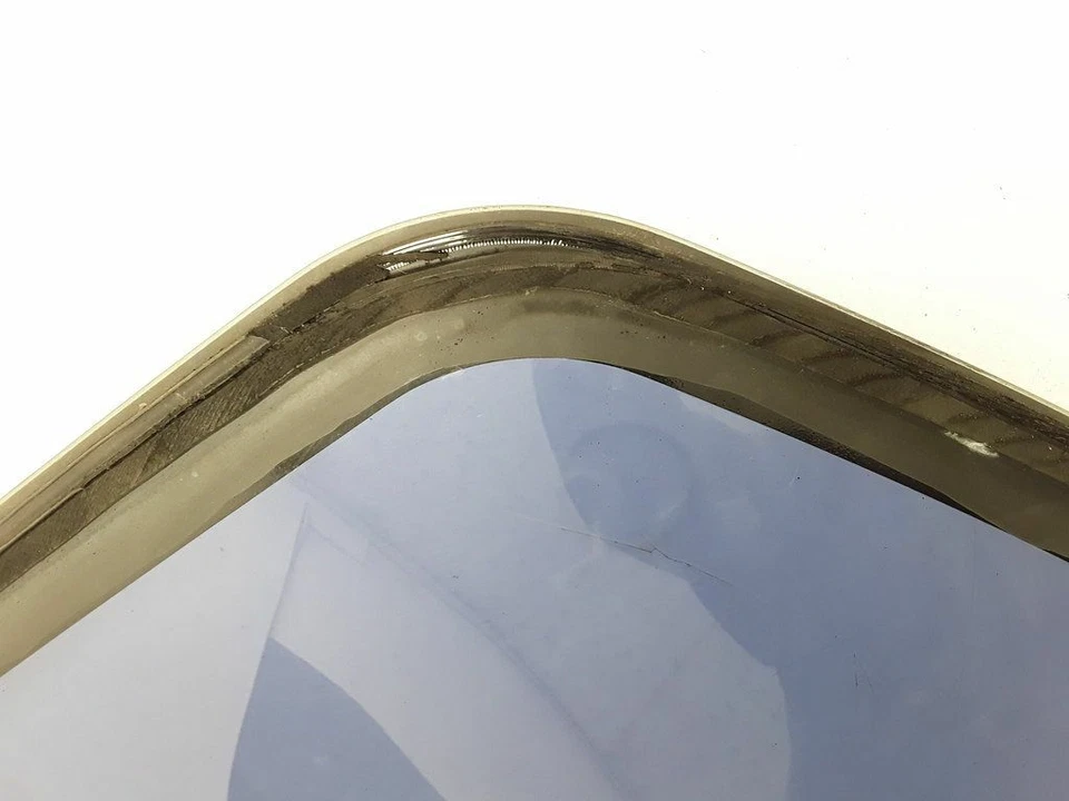 Mitsubishi Space Star 2000 1.8GDI Rear Right Body Window Glass 43R00048 - Image 3 of 4