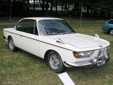 BMW 2000CS SIDE CHROME SIDE TRIM STRIPS   ULTRA RARE