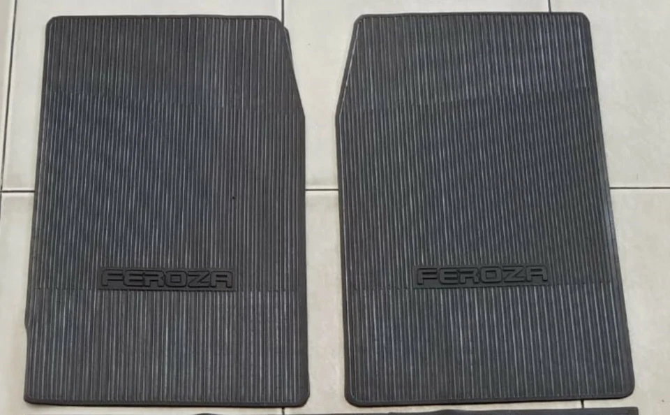Interior FLOOR CARPET Daihatsu fits for Rocky Feroza 4X4 Short Type F70 F75 F73 - Image 4 of 4