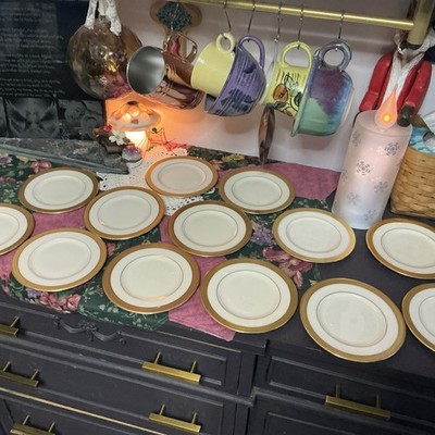 Lenox China - Lowell Presidential Collection - 13 Bread Plates - 6 3/8 inches