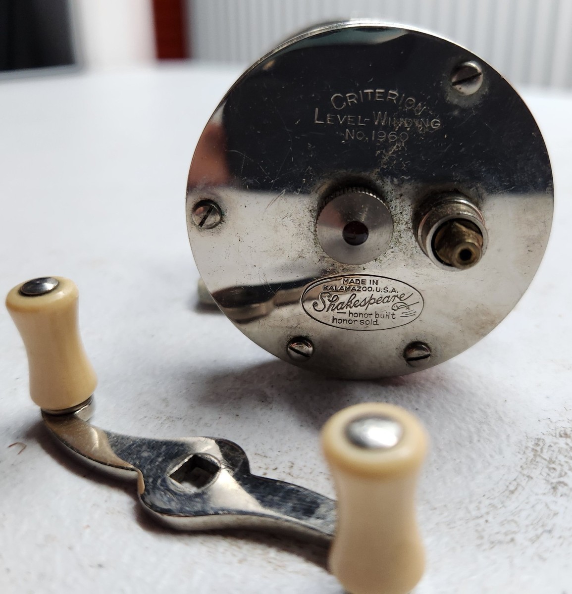 Vintage Shakespeare Criterion No. 1960 Fishing Reel In