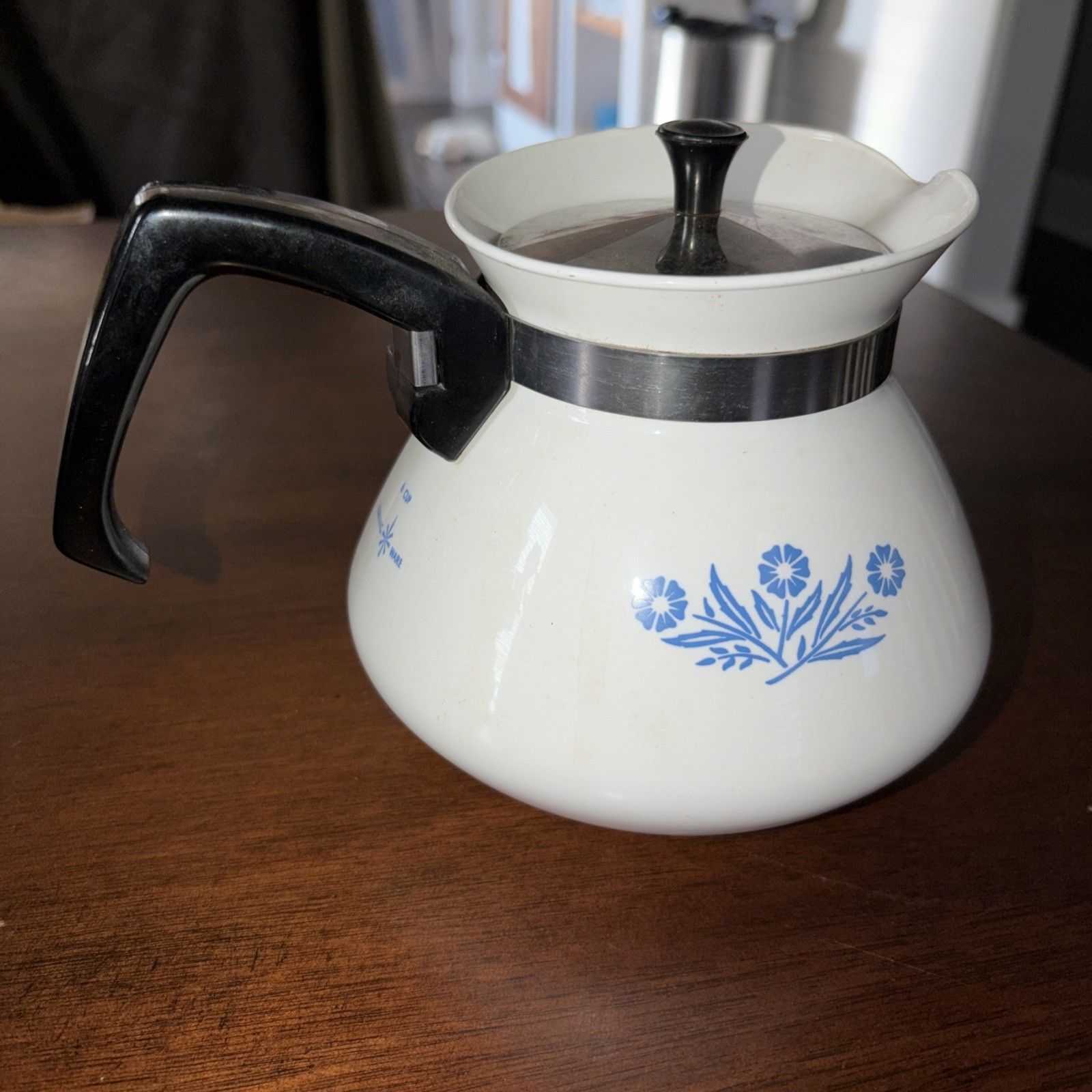 Corning Ware Blue Cornflower Coffee Tea Kettle 6 Cup With Metal Lid 