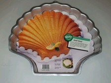 1989 Wilton 12" SEA SHELL Mold Beach Tropical Nautical Party CAKE PAN #2105-8250