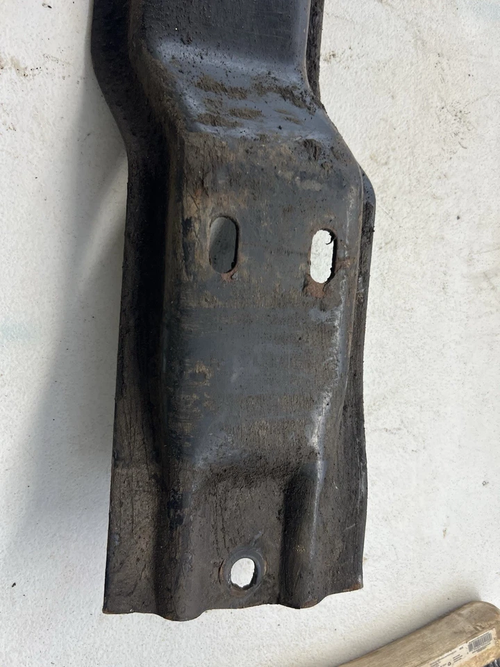 88-97 F-series 7.3/460 Zf5 4wd Crossmember - Image 2 of 4