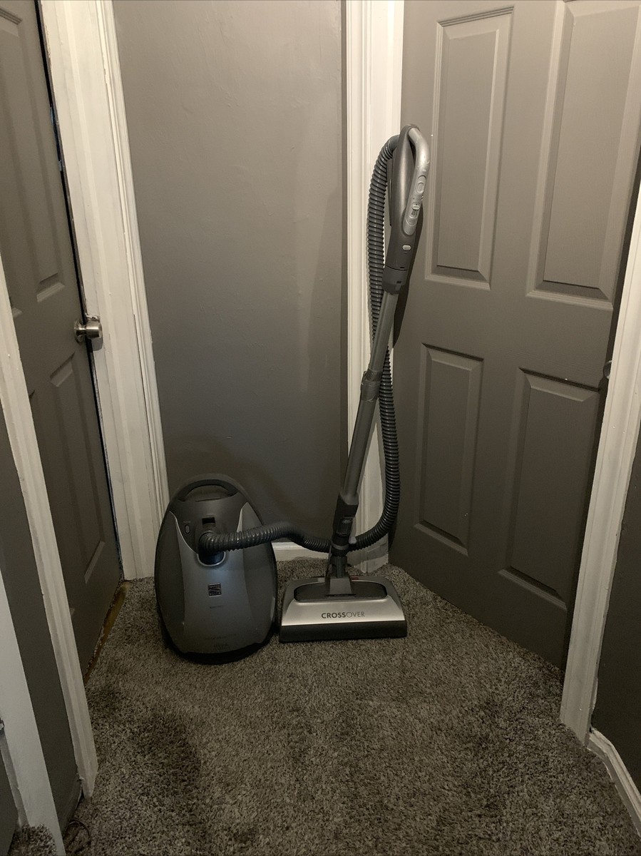 Kenmore Model 125.21814610 800 Series Crossover Canister Vacuum
