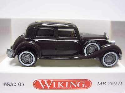 Wiking 832-03 Mercedes 260 D W138 - Limousine - dunkelbraun lack.