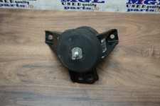KIA SORENTO MK3 2.2 CRDI ENGINE MOUNT DRIVER SIDE 21810-C5200 2015-2020