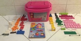 5585 LEGO Pink Brick Set