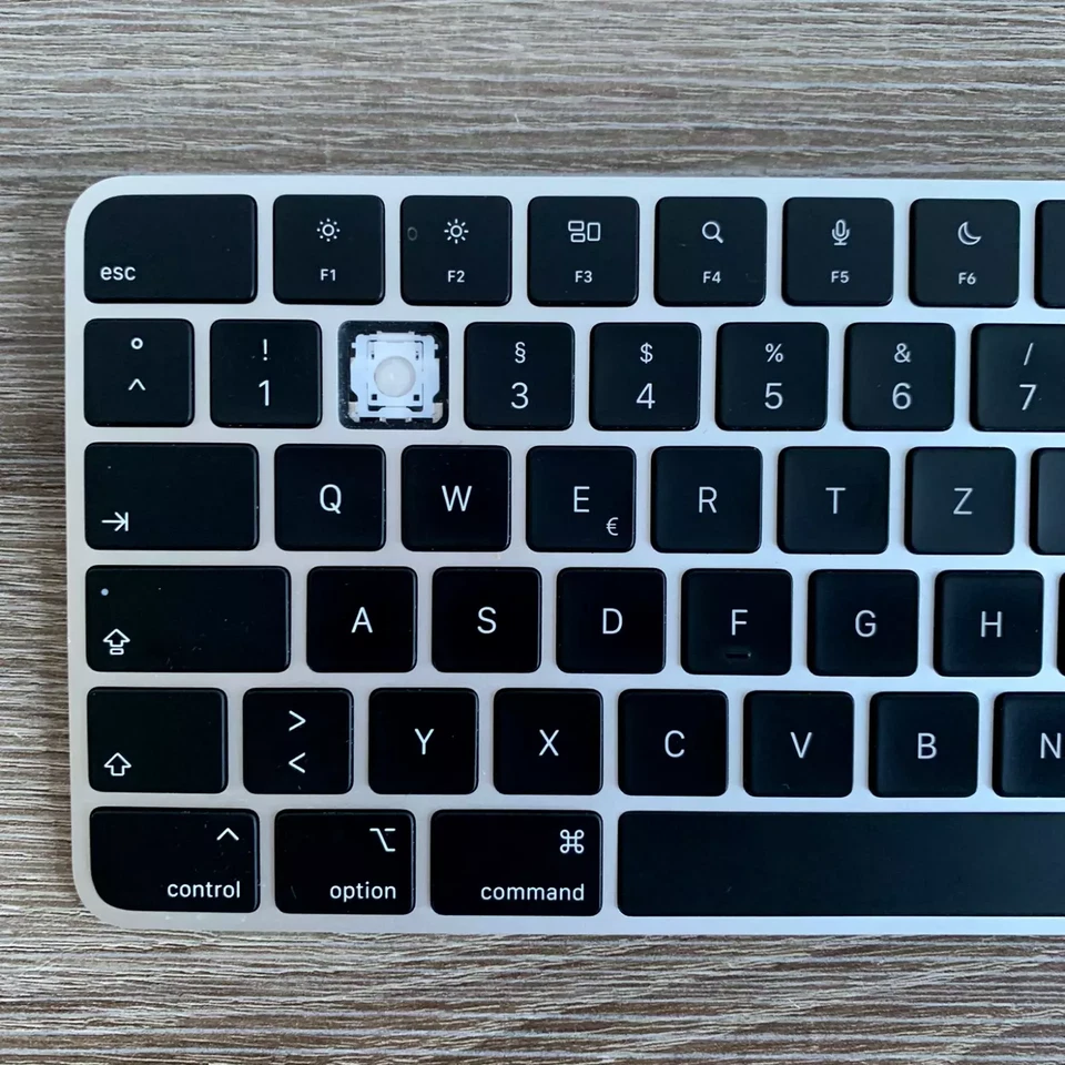 Tastatur Apple Magic Keyboard (Die Taste "2" fehlt) - Bild 2 von 2