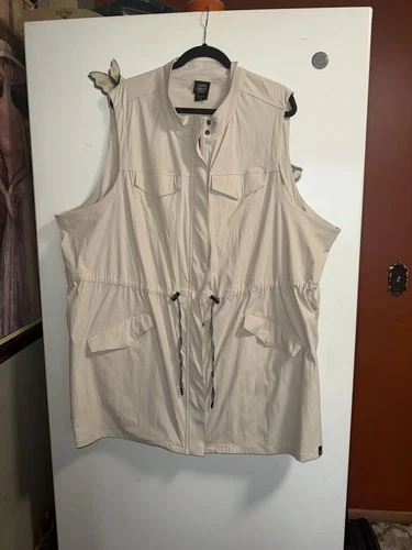 Happy Camper by Torrid unisex Beige Utility Vest  Full Zip/Buttons Sz 5X image 2