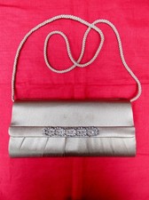 Piccola borsa da sera vintage oro tracolla e pochette dettaglio diamante cordino raso
