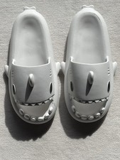 Saguaro Shark Bade- oder Hausschuhe Herren Gr. 46-47
