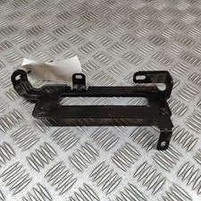 GENESIS GV60 JW1 Halterung für Motorsteuergerät 39761-1X001 168kw 2022 27588125