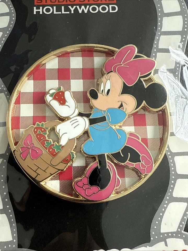 Disney D23 Expo 2024 DSSH Pin Berry Cute Series Minnie Mouse LE 400 Pin - NEW! - Image 2 of 3
