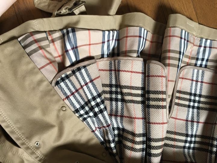 Burberry   Trench Coat 38 thumbnail 3