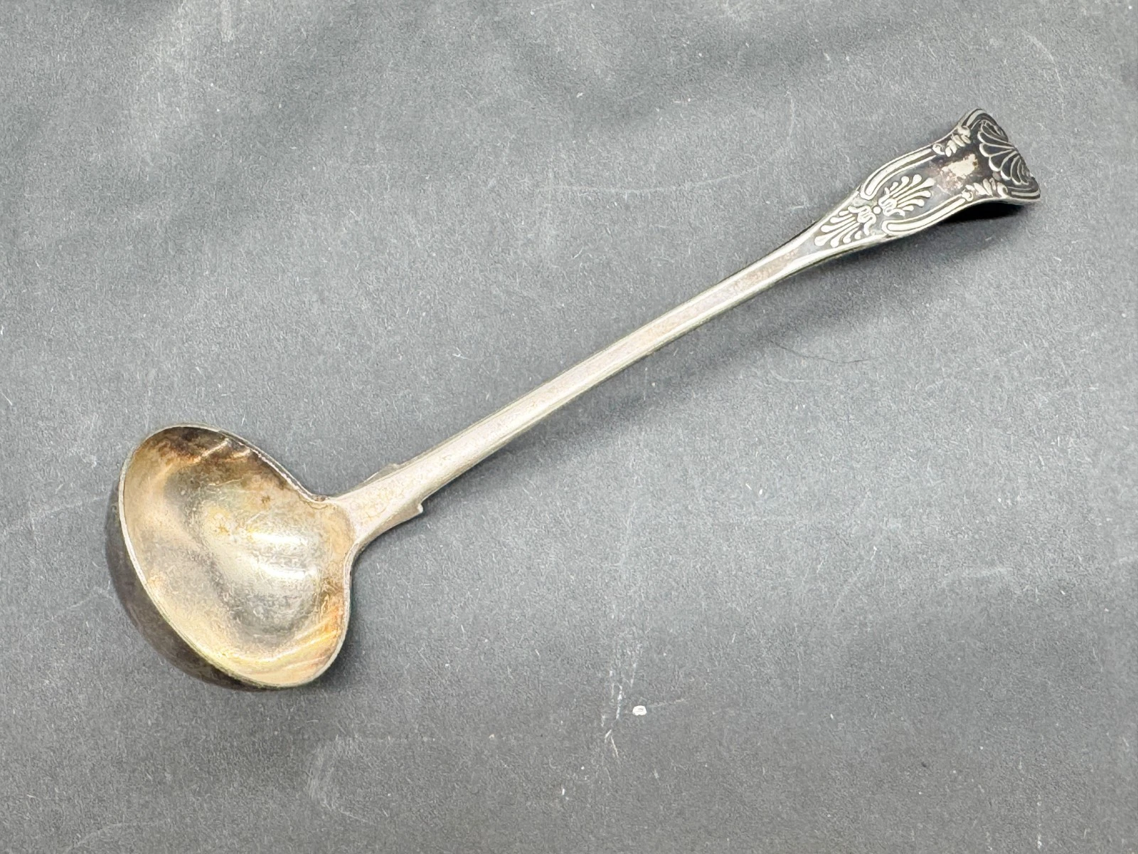 ANTIQUE SILVER PLATED LADLE SHELL PATTERN VICTORIAN STYLE SAUCE SERVING SPOON