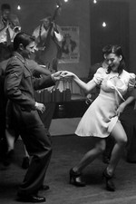 advanced american army dancing with a woman WW2 Photo Glossy 4 6 in J003