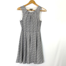 Express Fit & Flare Sleeveless Dress Womens Size Medium 6 Black White Print