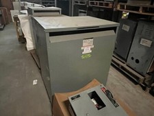 300 KVA Square D Dry Type Transformer 480-208Y/120 Volt 3 Phase
