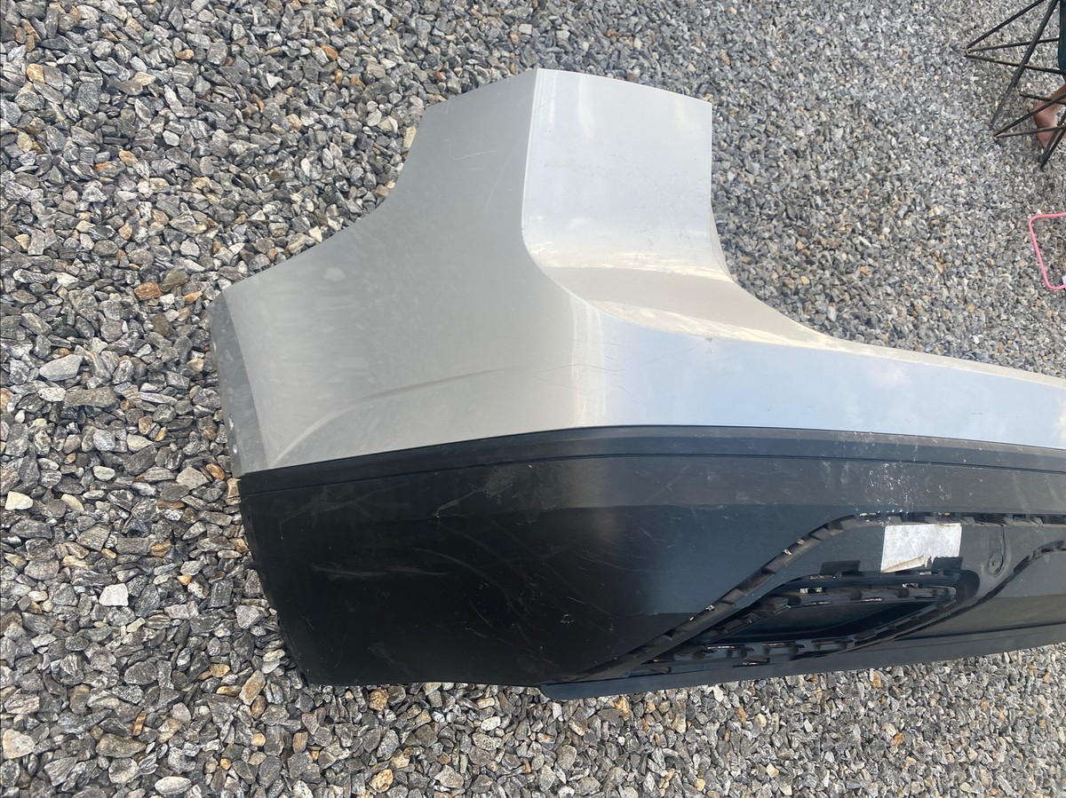 【新品・未開封】KC TOP PLATE 2017 2018 2019 Volkswagen Atlas Rear Upper Bumper Lower Cover Oem