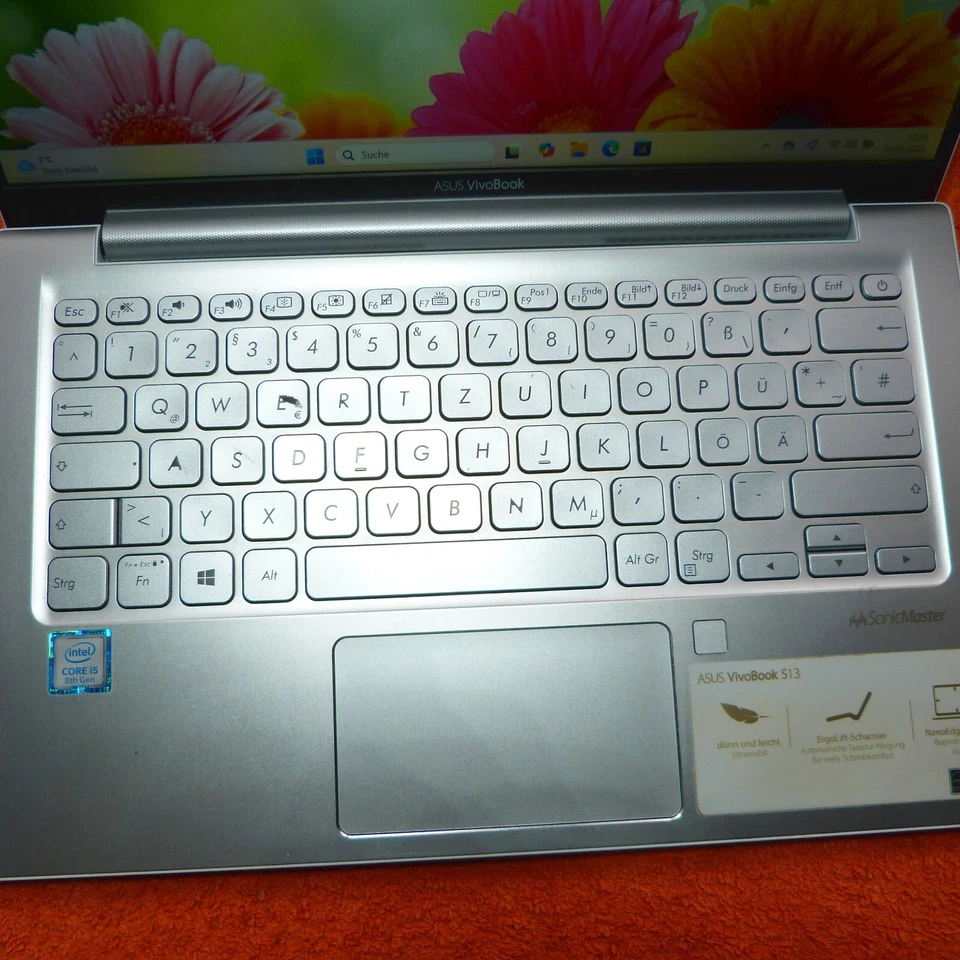 Asus S330F VivoBook METALL UltraBook l 13 Zoll HD l Windows 11 SSD l AKKU Defekt - Bild 4 von 4