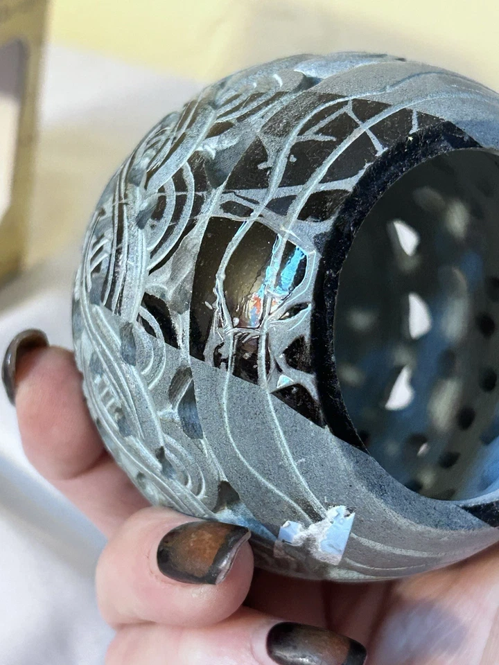 Calentador difusor de aceite de piedra de jabón tallada Triloka Elegant Expressions 4" de alto nuevo Foto 4 de 4