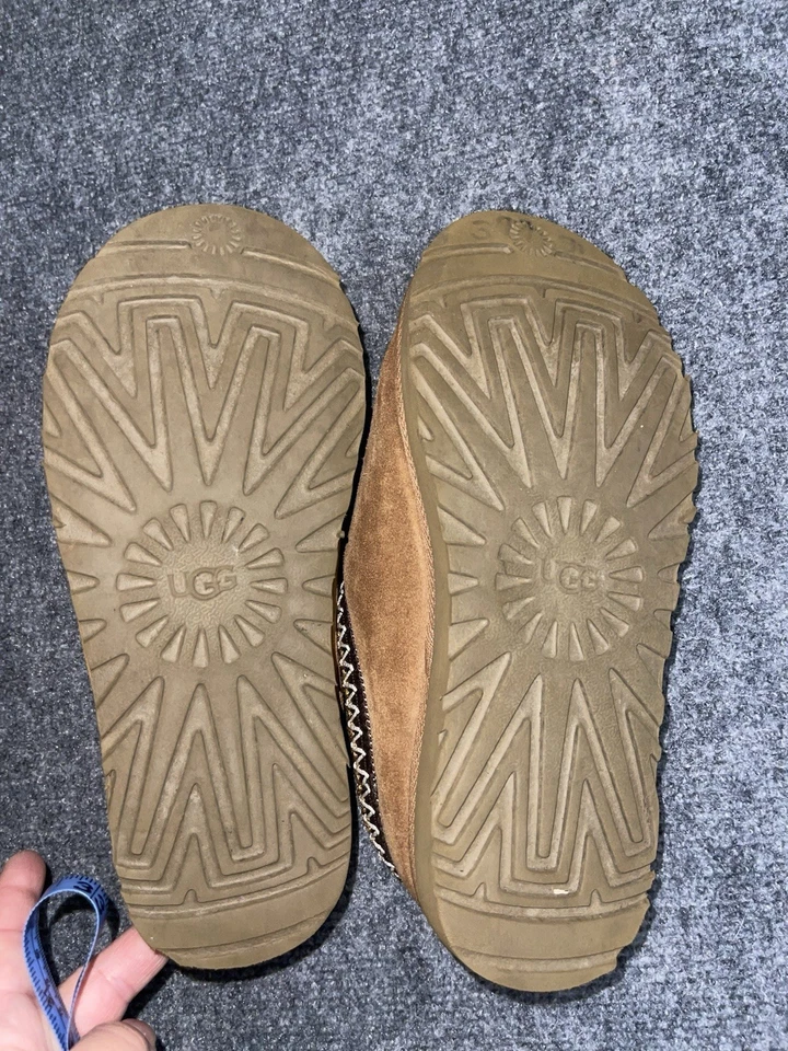 UGG Tasman slippers shoes in Chestnut excellent NO SIZE 10” L  x 4” W run small? - Image 4 of 4