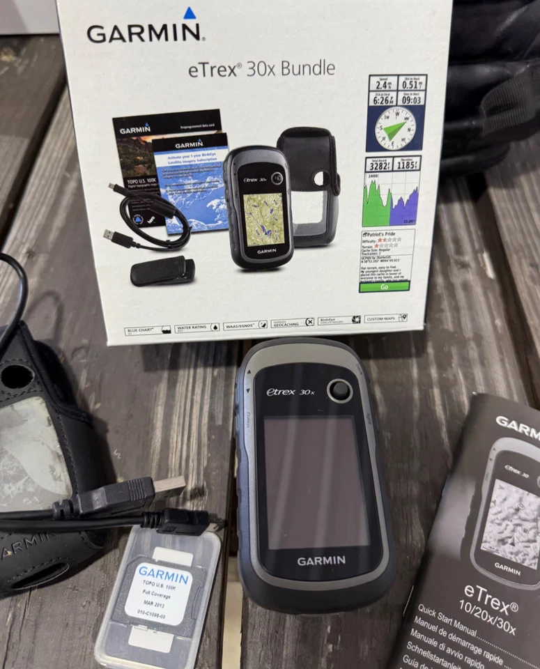 Garmin eTrex 30x Bundle - Image 2 of 3