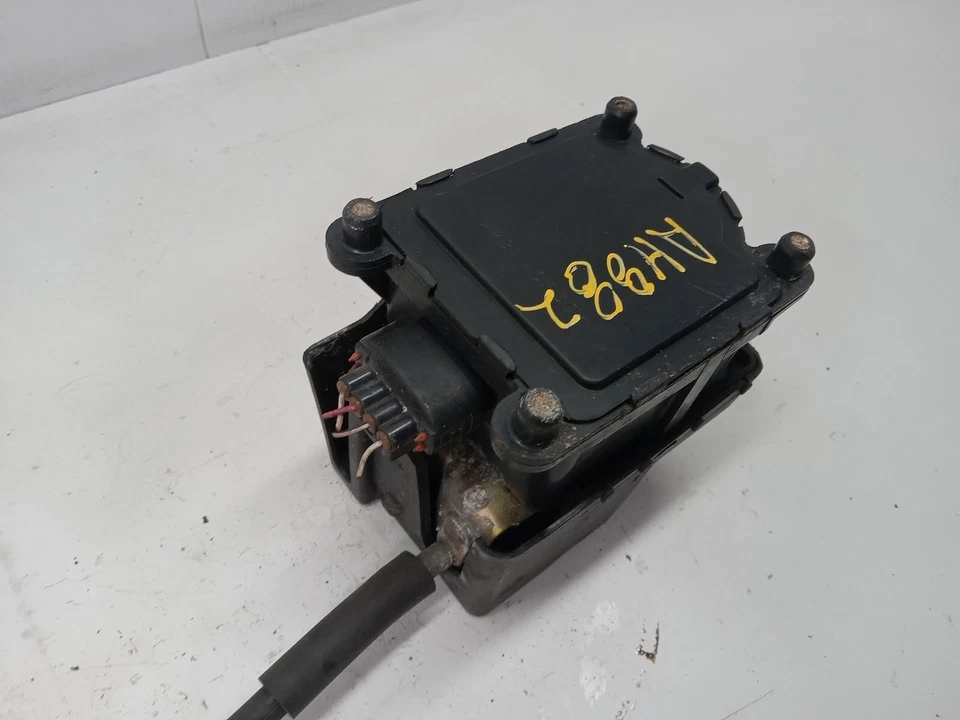 Módulo de servocontrol de crucero lado izquierdo Toyota Avalon 2000-2004 OEM, 88002-07030 Foto 3 de 4