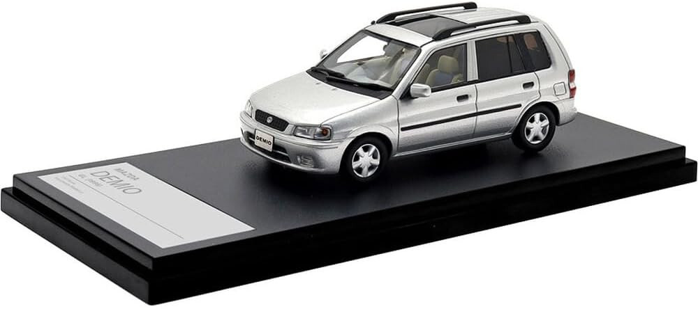 Привет, История 1/43 MAZDA DEMIO GL (1996) Сильверстоун Металлик HS497SL