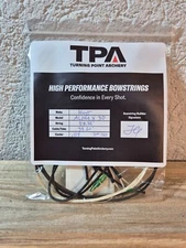 Hoyt Alpha X 30 Bow String and Cables. Natural w/black Serving 452x 