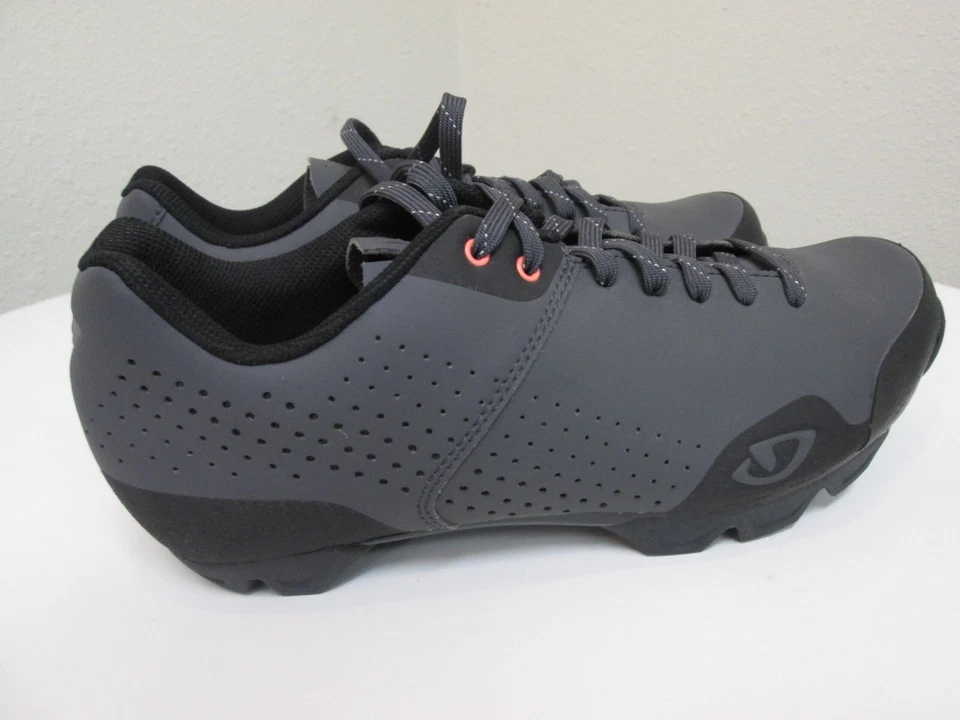 Giro Manta Women's Cycling Shoes, Size 39 Dark Shadow SAMPLE - Image 3 of 4