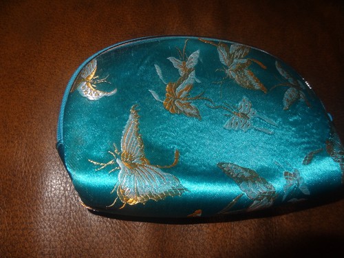 Lot of 2 Small Oriental Zippered Purse / Pouch/ Make-Up Bag - Picture 2 of 3