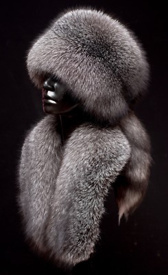 Superior Black Frost Fur Fur Handcrafted Set of Beanie Cossack Hat & Stole Scarf