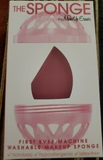 The Original Makeup Eraser Machine Wash Sponge NEW IN BOX Full Size K 