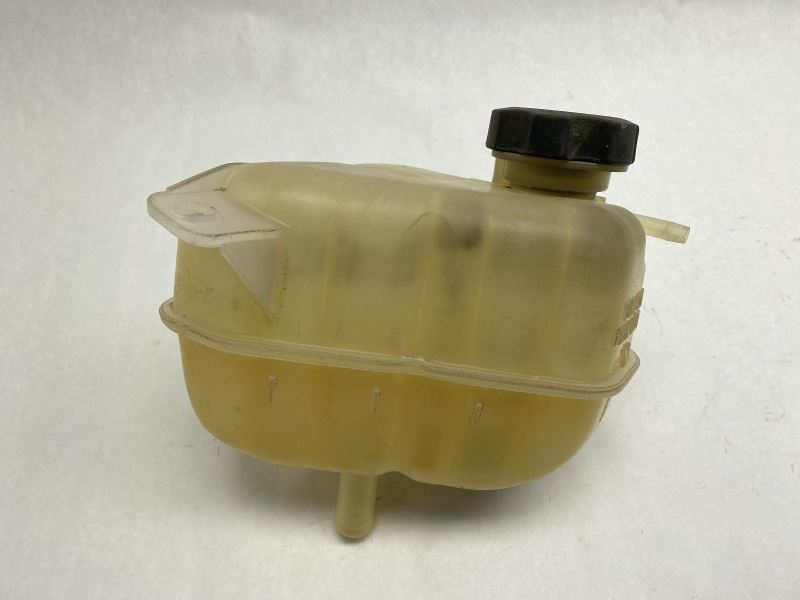 Radiator Coolant Reservoir Bottle Fits 2007-2012 Chevrolet Malibu 67700