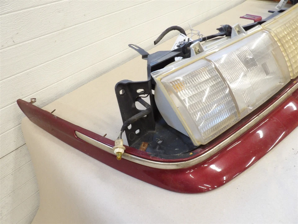 MERCURY SABLE 1989-91 MONTAJE DE PANEL DE CABEZAL FRONTAL MONTAJE DE FAROS CON RELLENO  Foto 2 de 4