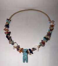 Zuni Fetish Carved Animal Stone Heishi Necklace Native American Bear Pendant