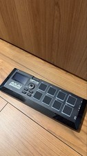 Akai Professional MPX8 Sampler with 8 Pads and SD Card Slot