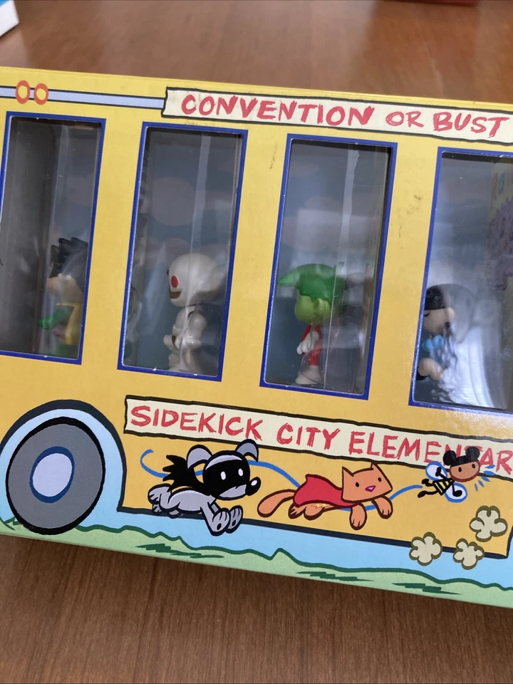 Teen Titans Tiny Titans DC Figuras Convención Paquete de 5 - 2012 Exclusivo SDCC Foto 3 de 4