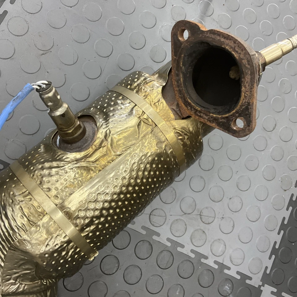 Colector de escape delantero Lincoln MKX 2016-2020 convertidor catalítico tubo de bajada OEM Foto 3 de 4