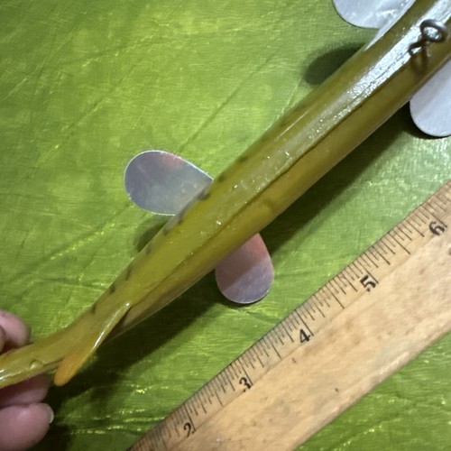 Vintage Ice King Fish Spearing Decoy Bear Creek Bait Co. grande tigre luccio muschiato - Foto 6 di 15