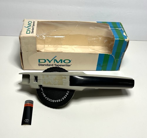 DYMO Tapewriter 1540 with wheel, tape and box uses 3/8" and 1/2" tape VG cond