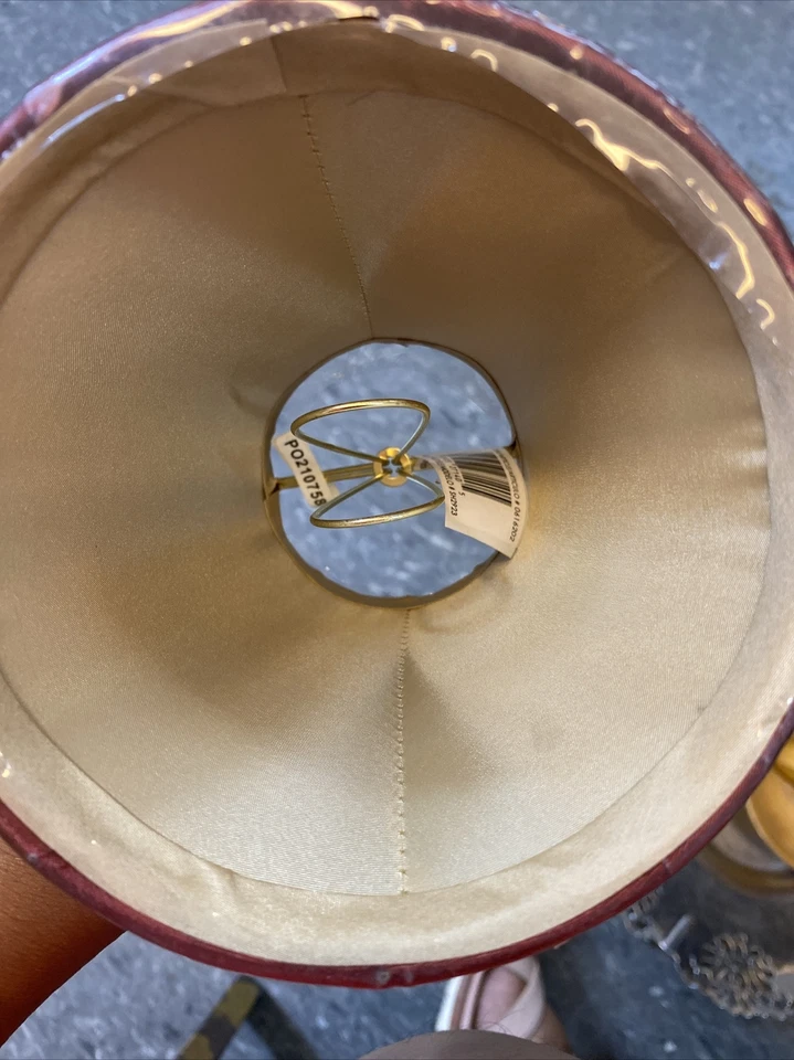 2 NUEVAS Pantalla de Lámpara Allen and Roth Extra Pequeña Borgoña, 3.25"x 5.25"x 5" Foto 4 de 4