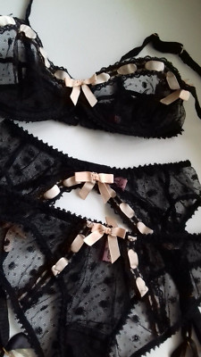 AGENT PROVOCATEUR RARE VINTAGE ANGHARAD BH 32C & SMALL SUSPENDER & SLIP UK 8