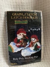 VINTAGE Graph N Latch Roly Poly Stocking Pair LATCH HOOK RUG KIT 7.75" x 11.5"
