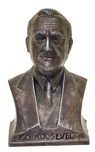 President FRANKLIN D ROOSEVELT Cast Metal Bust Still Bank FDR