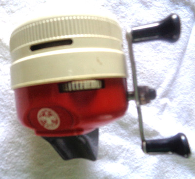 Vintage Boy Scouts of America BSA Zebco Fishing Reel  Made in the USA