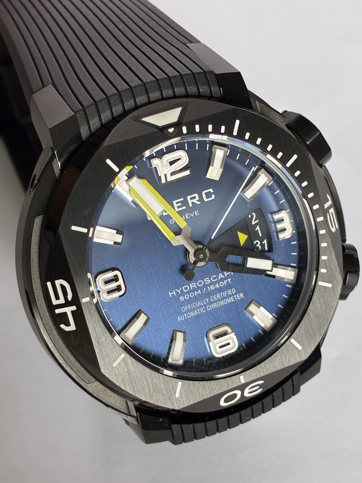 CLERC HYDROSCAPH H1 SWISS MADE AUTO WATCH 500 M WATER RESISTANCE PROFESSIONAL RS