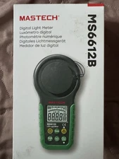 MASTECH MS6612B Digital Light Meter